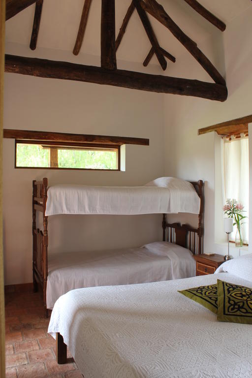 Hostal Casa Del Arte Robles Rum bild